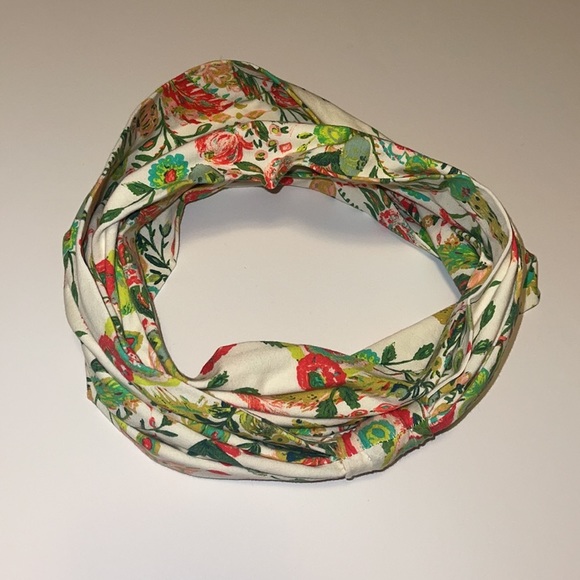 Halo Handmade Multicoloured Floral Infinity Scarf - Picture 8 of 8